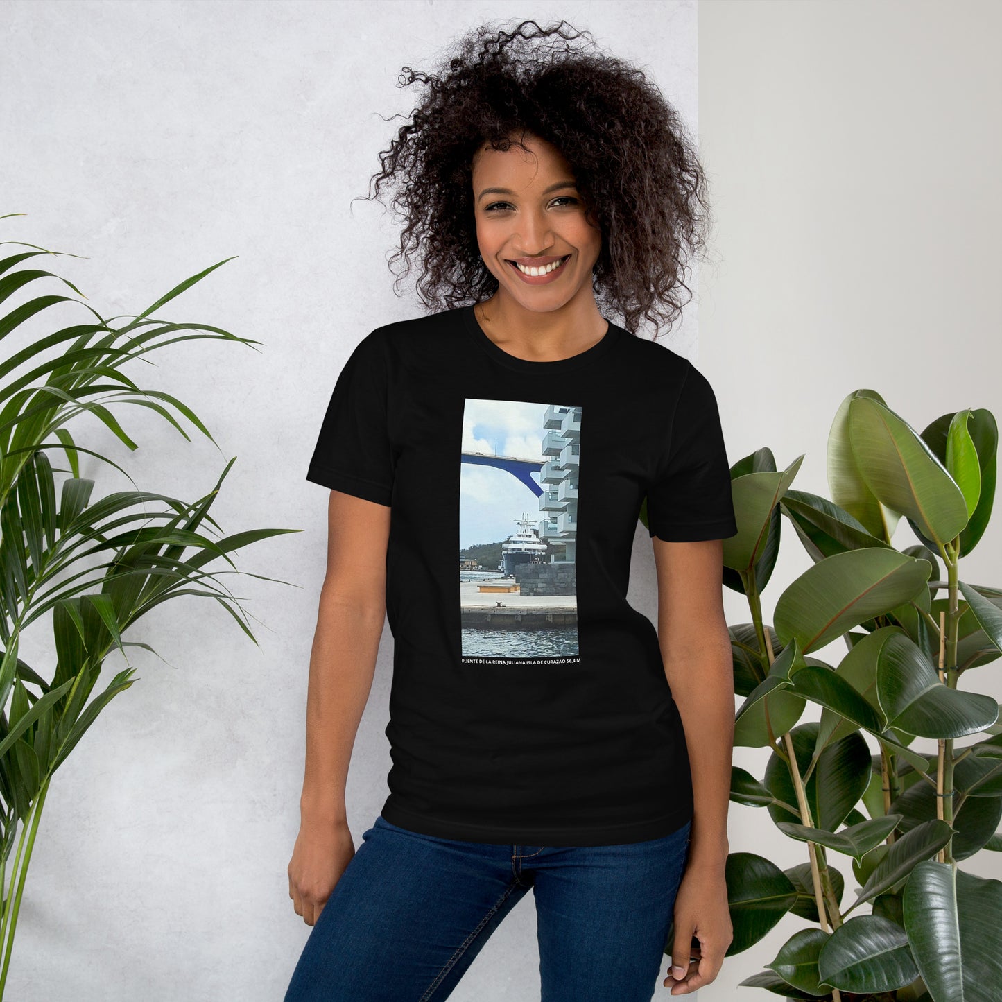 CAMISETA UNISEX CON UNA FOTOGRAFIA ORIGINAL DEL MUNDO, PUENTE DE LA REINA JULIANA ISLA DE CURAZAO 56.4 M DE ALTURA.