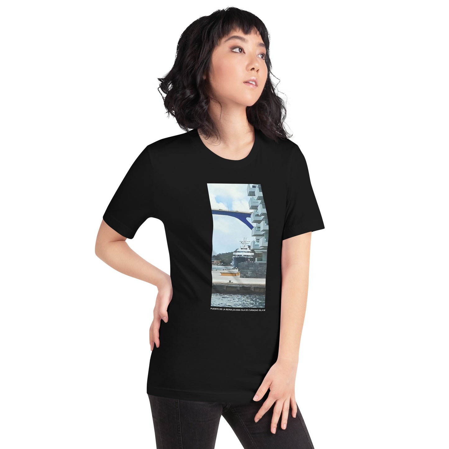 CAMISETA UNISEX CON UNA FOTOGRAFIA ORIGINAL DEL MUNDO, PUENTE DE LA REINA JULIANA ISLA DE CURAZAO 56.4 M DE ALTURA.